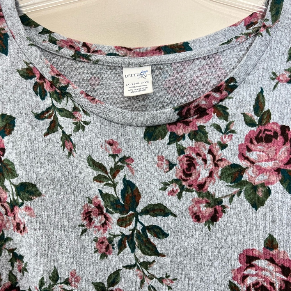 💥2/$15 Terra & Sky grey pink green brown floral ruffle trim long sleeve top 2X - Picture 5 of 11